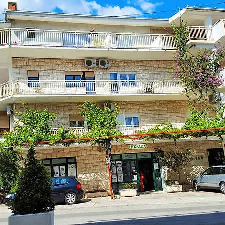 Apartment Rubin Makarska